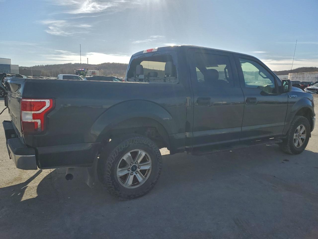 2018 FORD F150 SUPERCREW photo 3