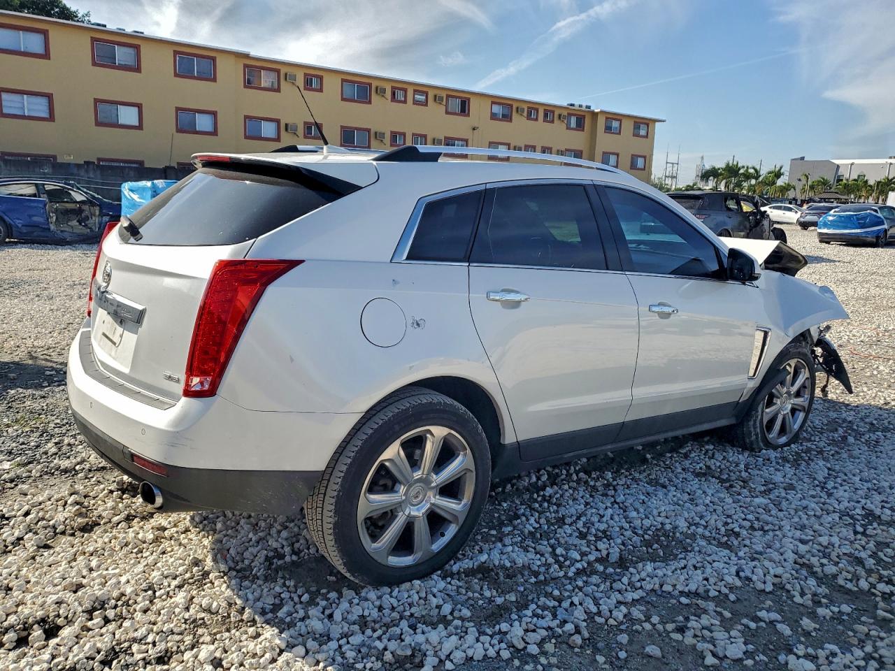 2013 CADILLAC SRX PERFORMANCE COLLECTION photo 3