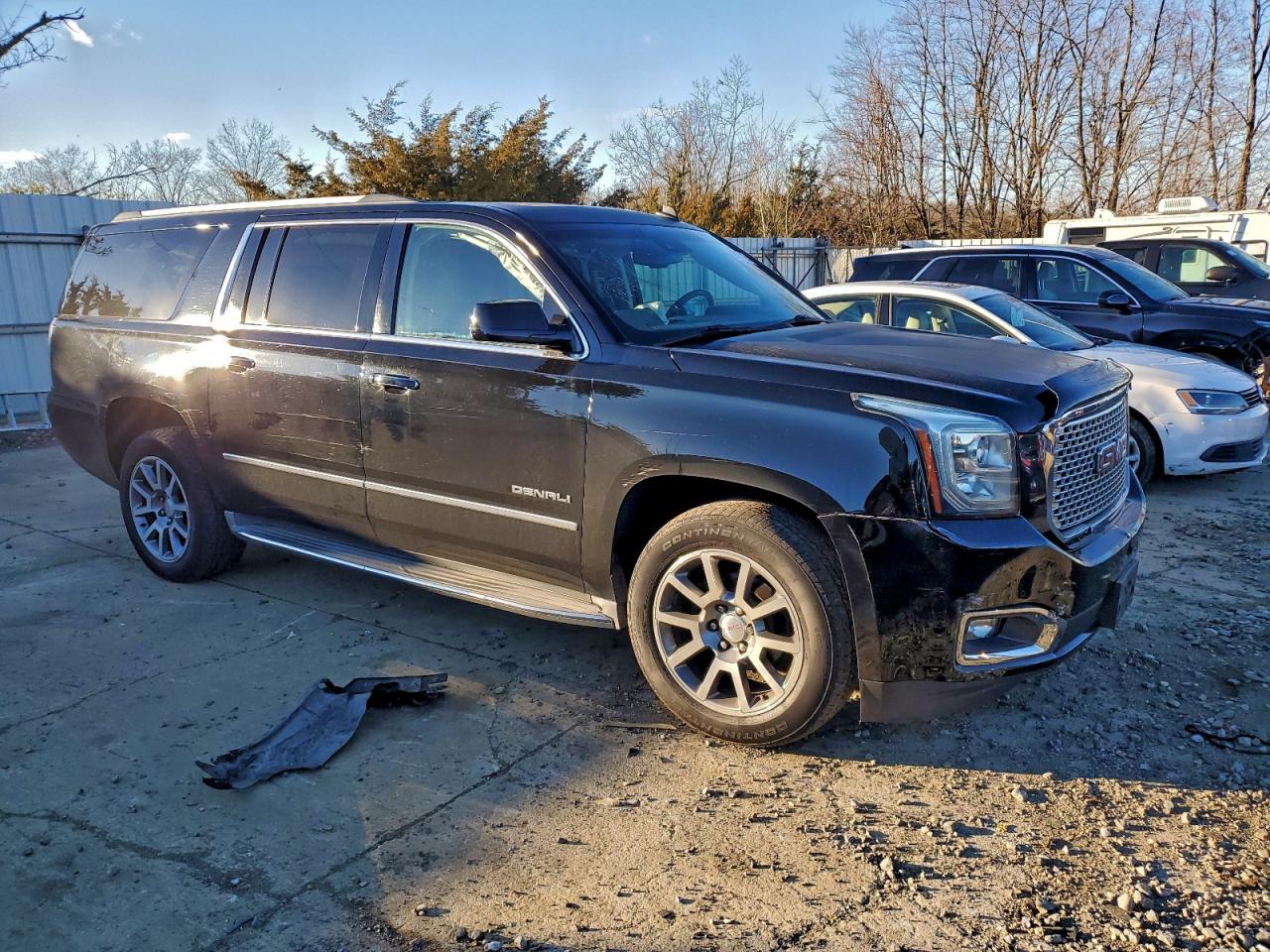 2015 GMC YUKON XL DENALI photo 4