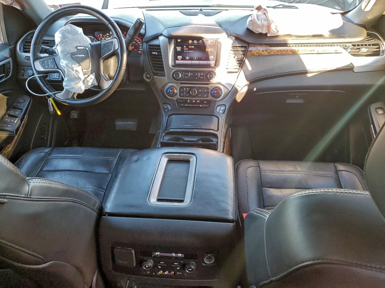 2015 GMC YUKON XL DENALI photo 8