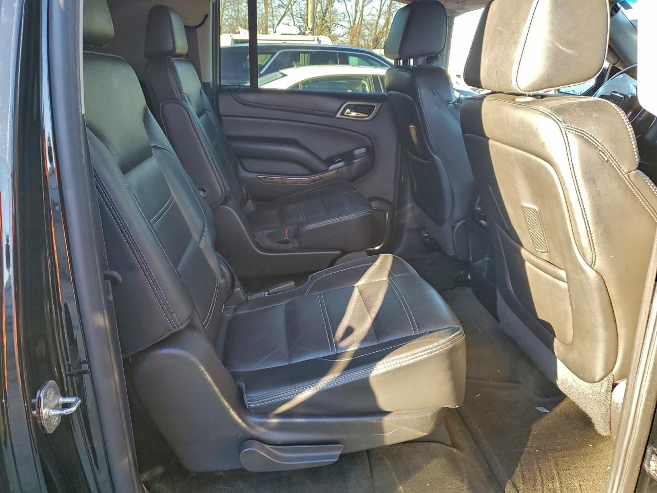 2015 GMC YUKON XL DENALI photo 11