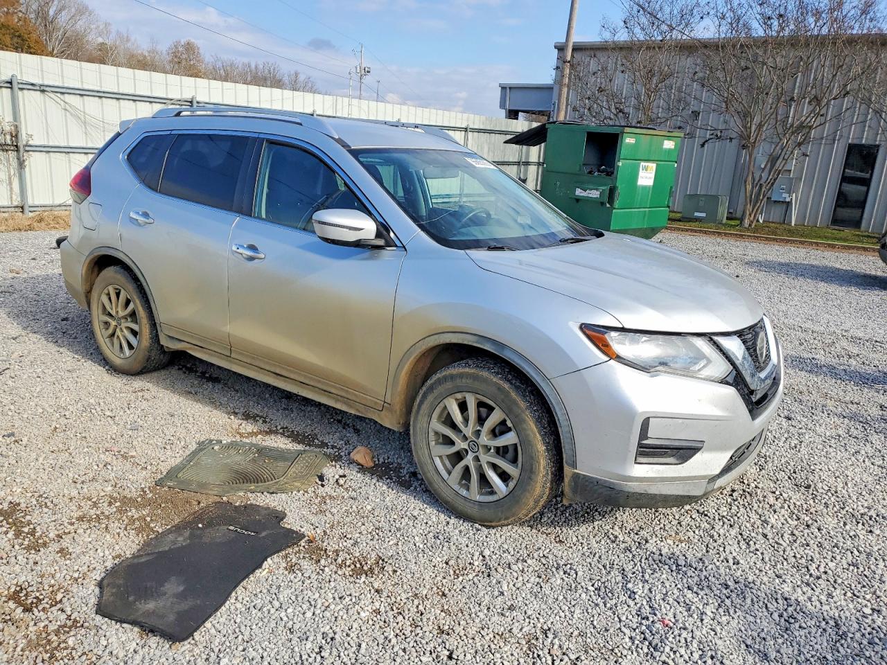2018 NISSAN ROGUE S photo 10