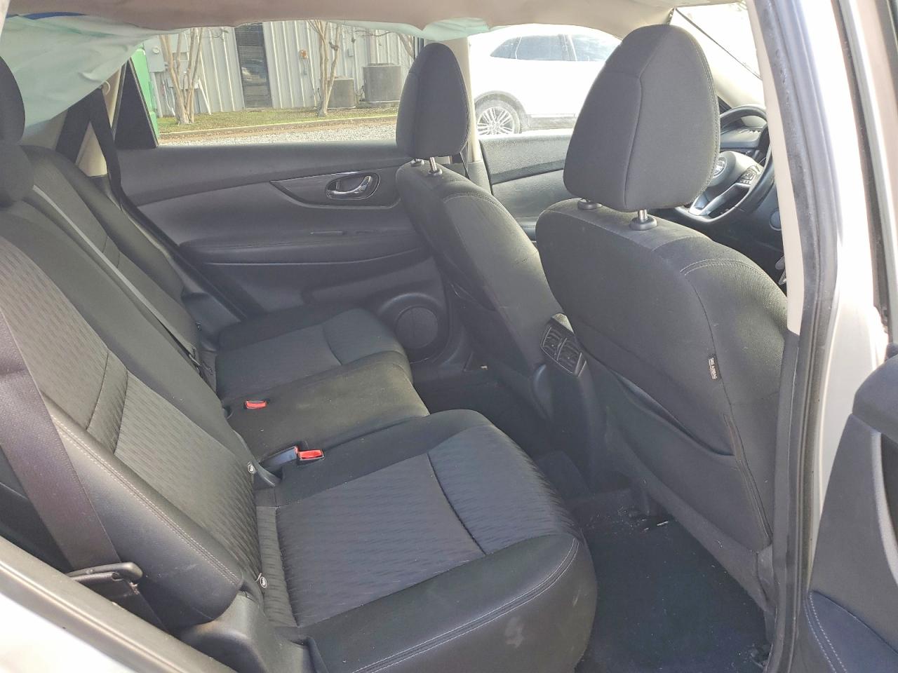 2018 NISSAN ROGUE S photo 28