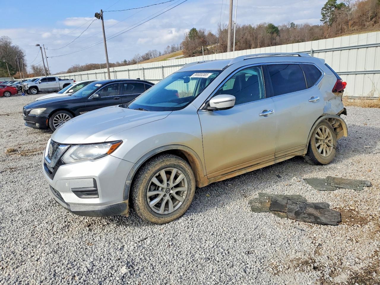 2018 NISSAN ROGUE