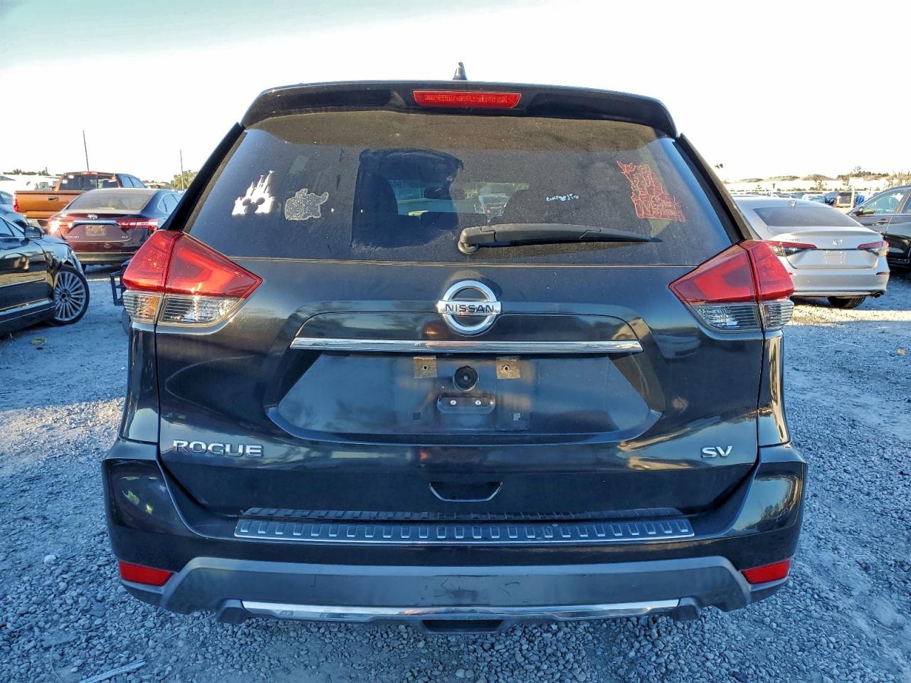 2017 NISSAN ROGUE S photo 6