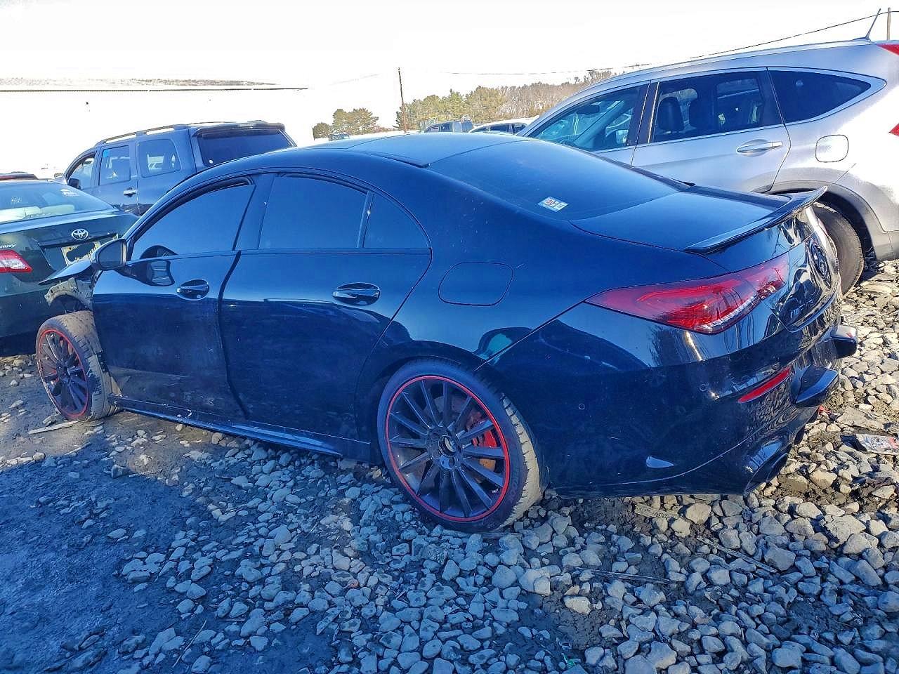 2023 MERCEDES-BENZ CLA AMG 35 4MATIC photo 2