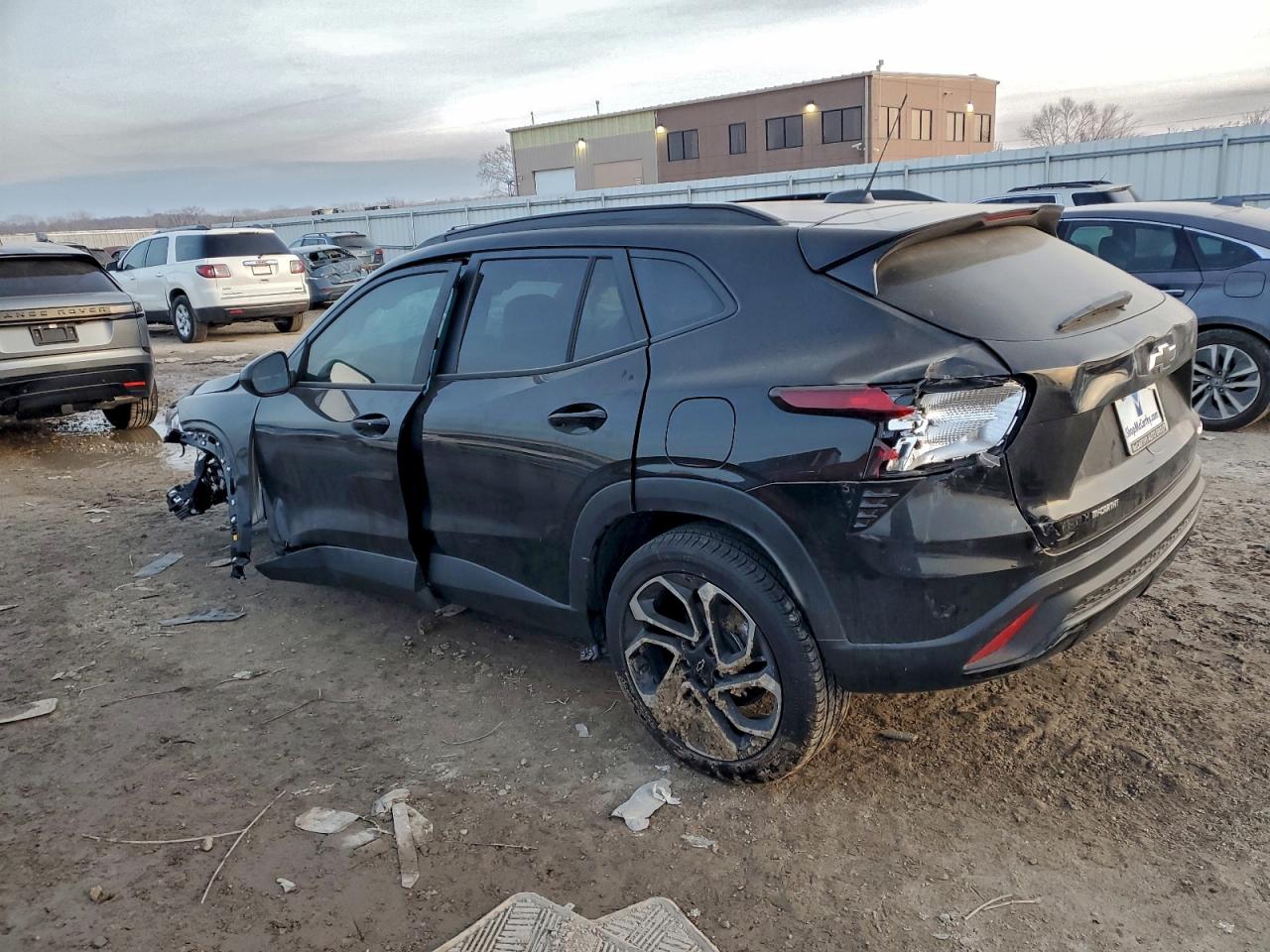 2025 CHEVROLET TRAX 2RS photo 2