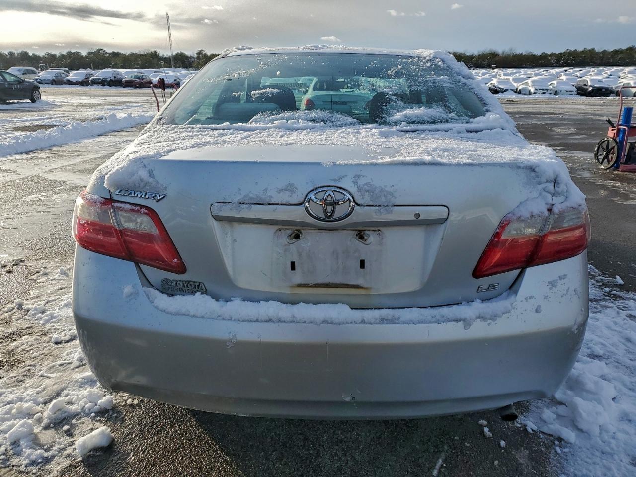 2009 TOYOTA CAMRY BASE photo 6