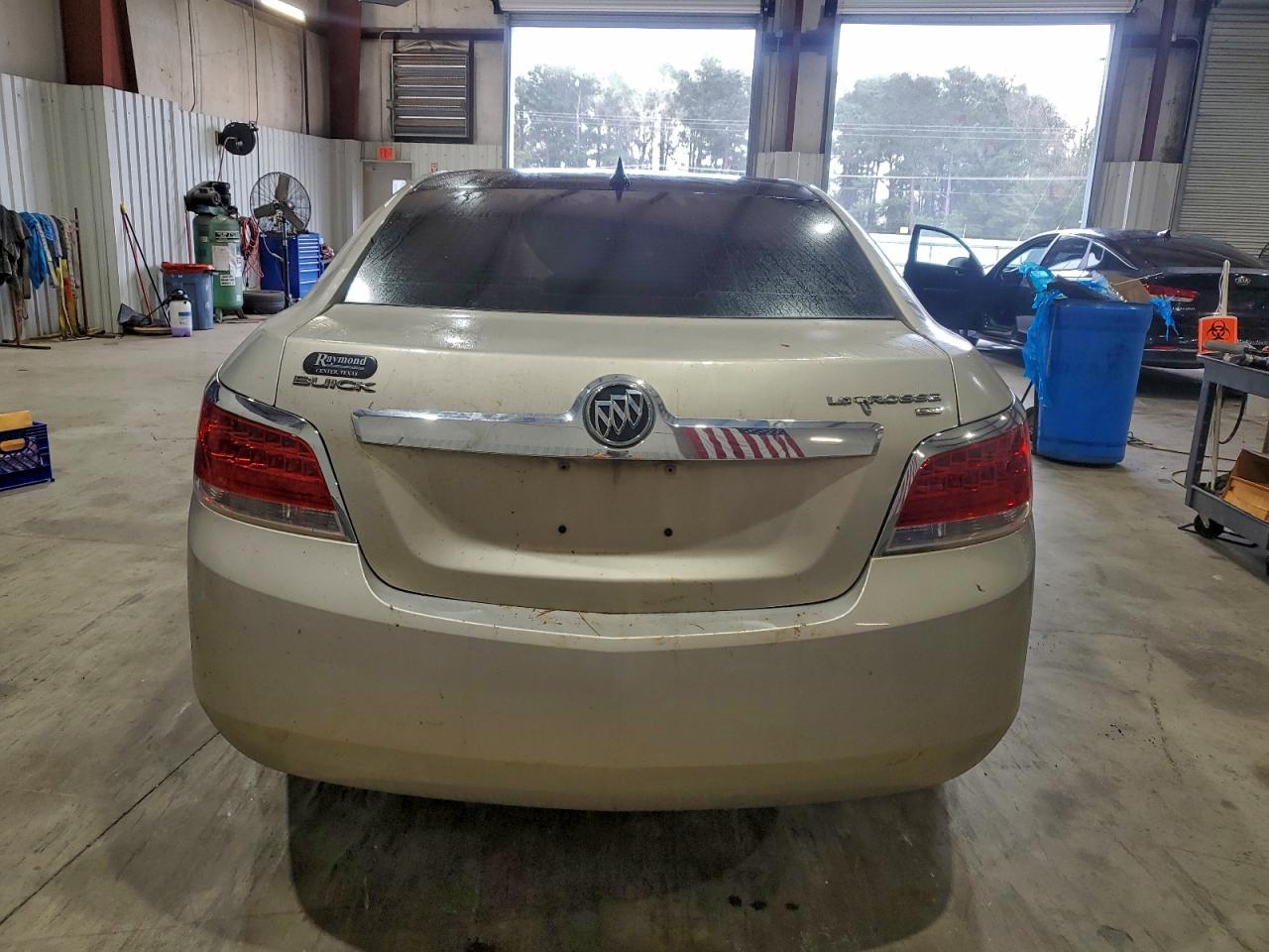 2011 BUICK LACROSSE CXL photo 6