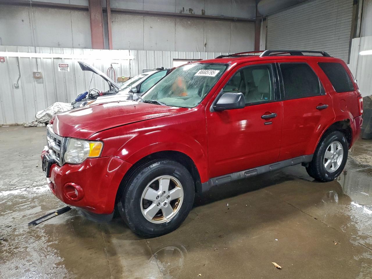 2011 FORD ESCAPE