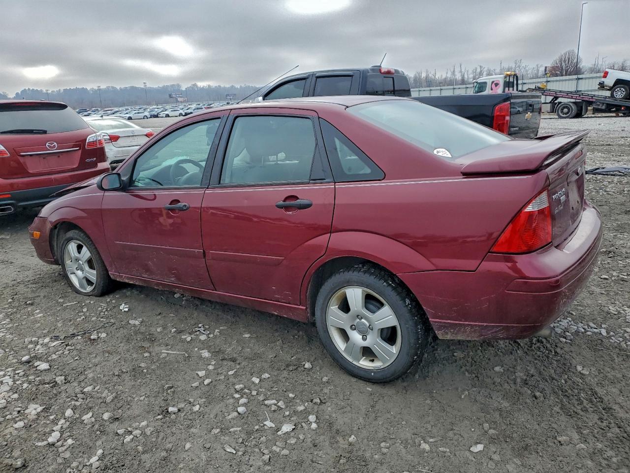 2006 FORD FOCUS ZX4 photo 2