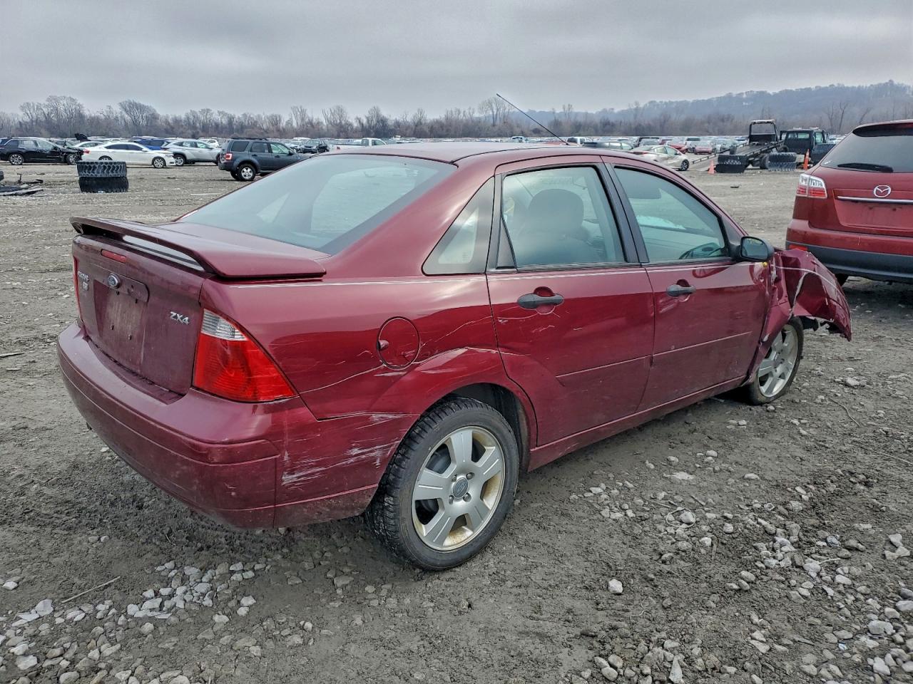2006 FORD FOCUS ZX4 photo 3