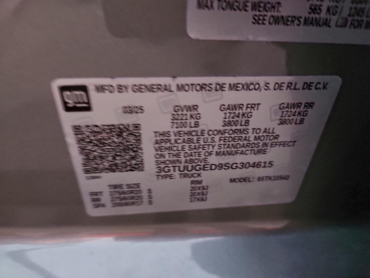 2025 GMC SIERRA K1500 DENALI photo 12