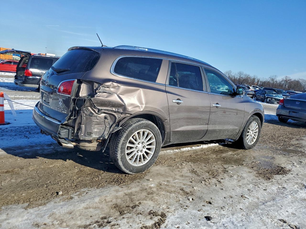 2011 BUICK ENCLAVE CXL photo 3