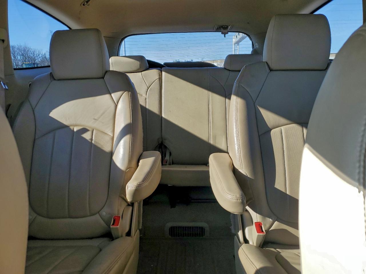 2011 BUICK ENCLAVE CXL photo 10
