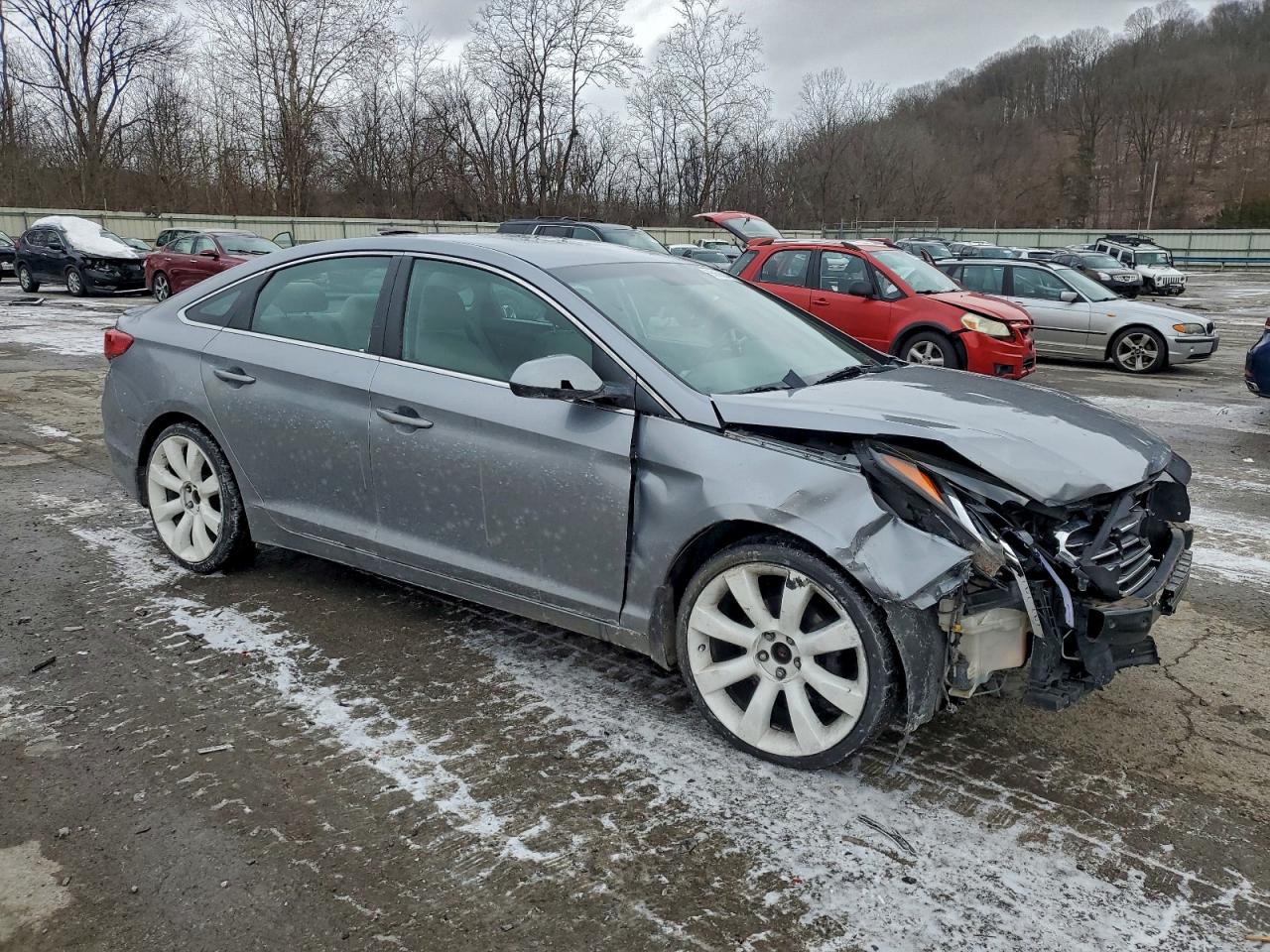2015 HYUNDAI SONATA SE photo 4