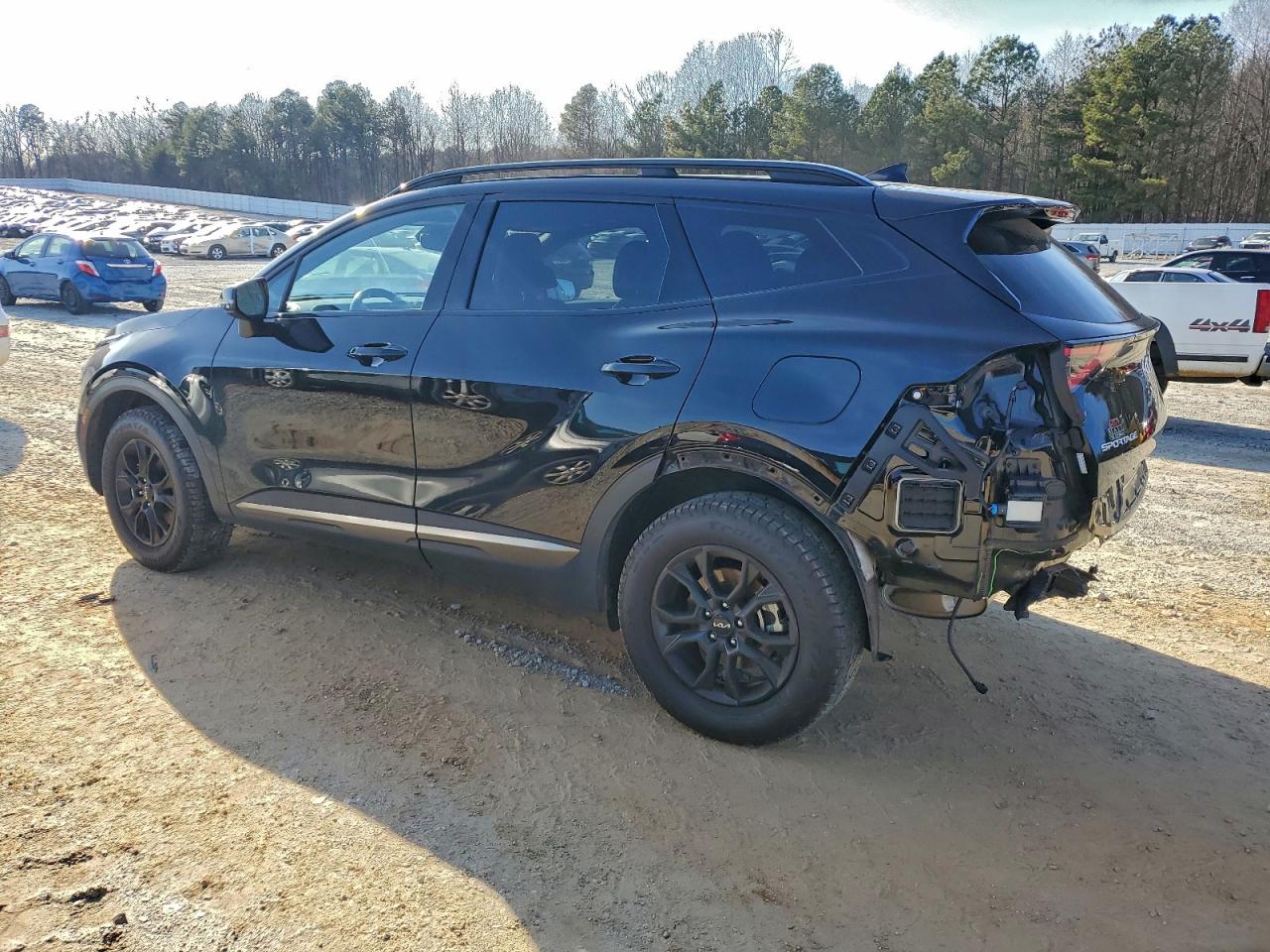2023 KIA SPORTAGE X-PRO photo 2