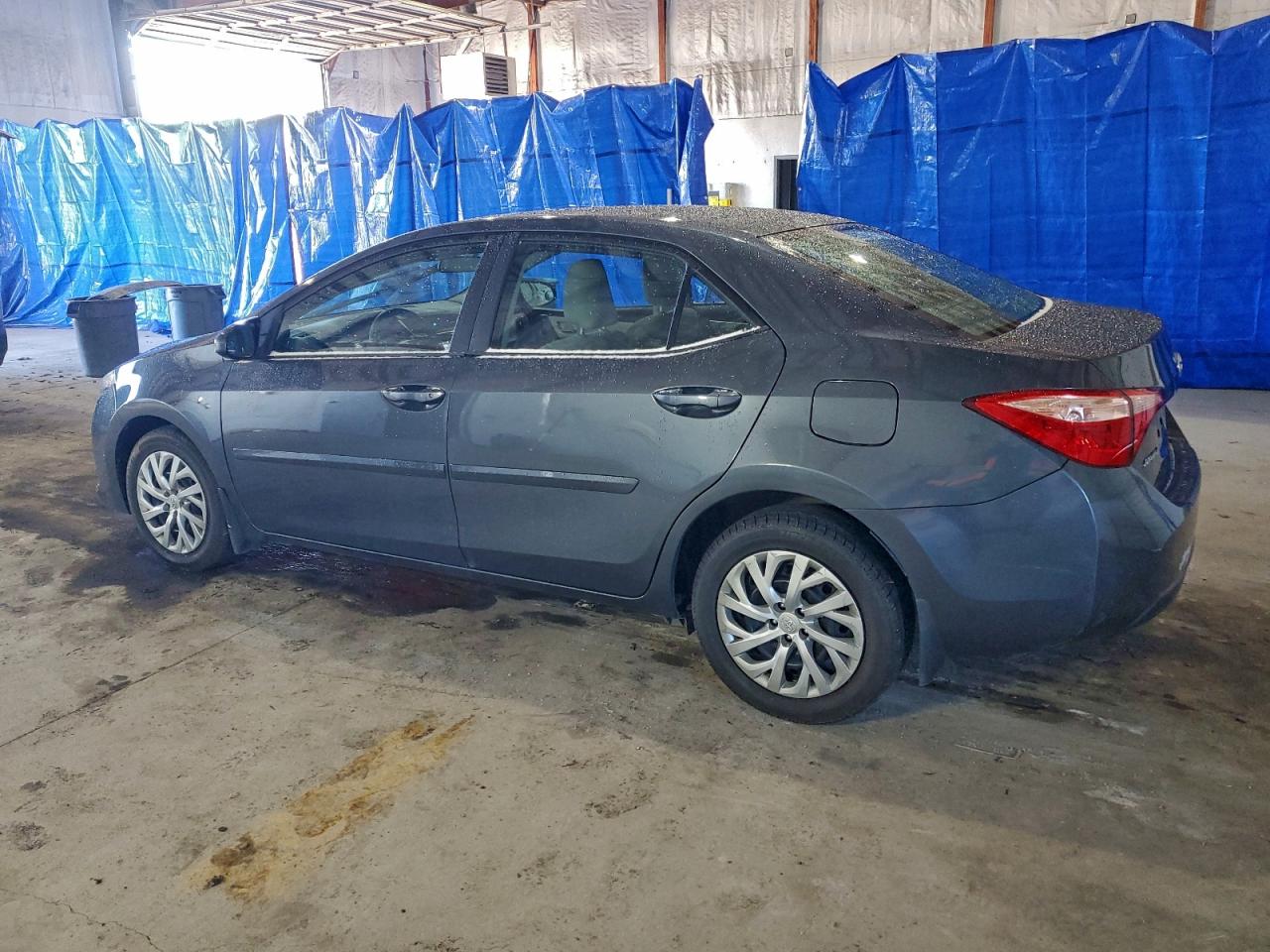 2017 TOYOTA COROLLA L photo 2