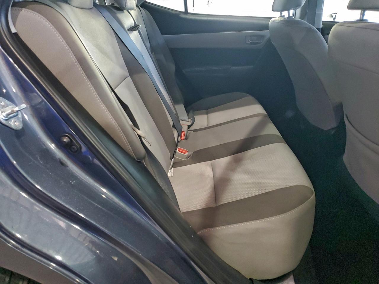 2017 TOYOTA COROLLA L photo 10