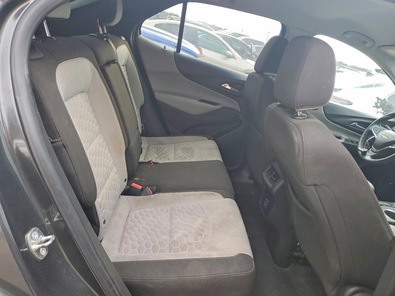 2019 CHEVROLET EQUINOX LS photo 11