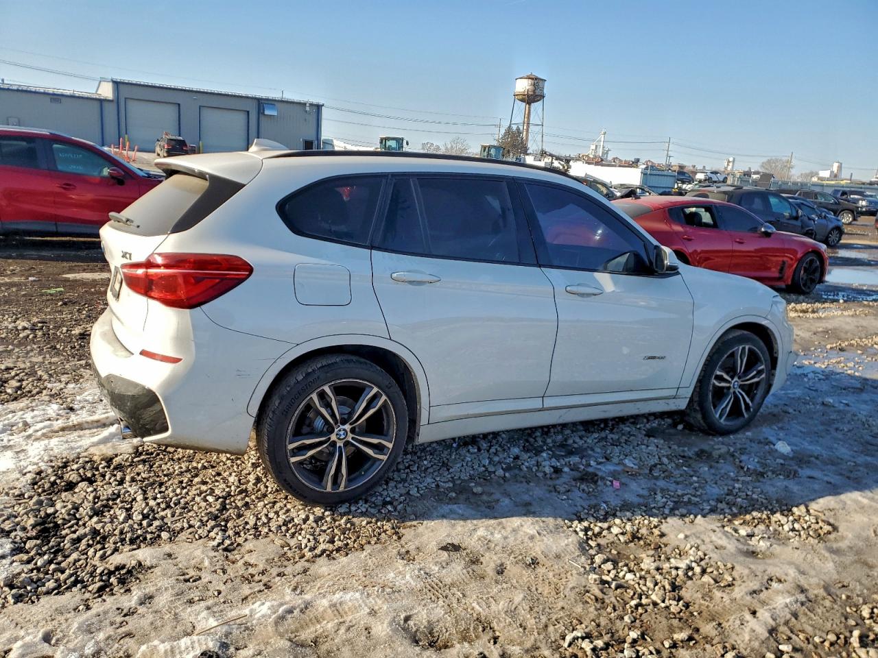 2016 BMW X1 XDRIVE28I photo 3