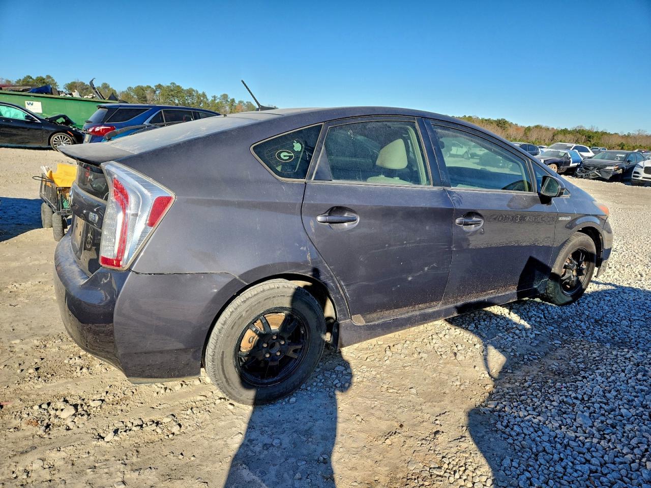 2013 TOYOTA PRIUS photo 3