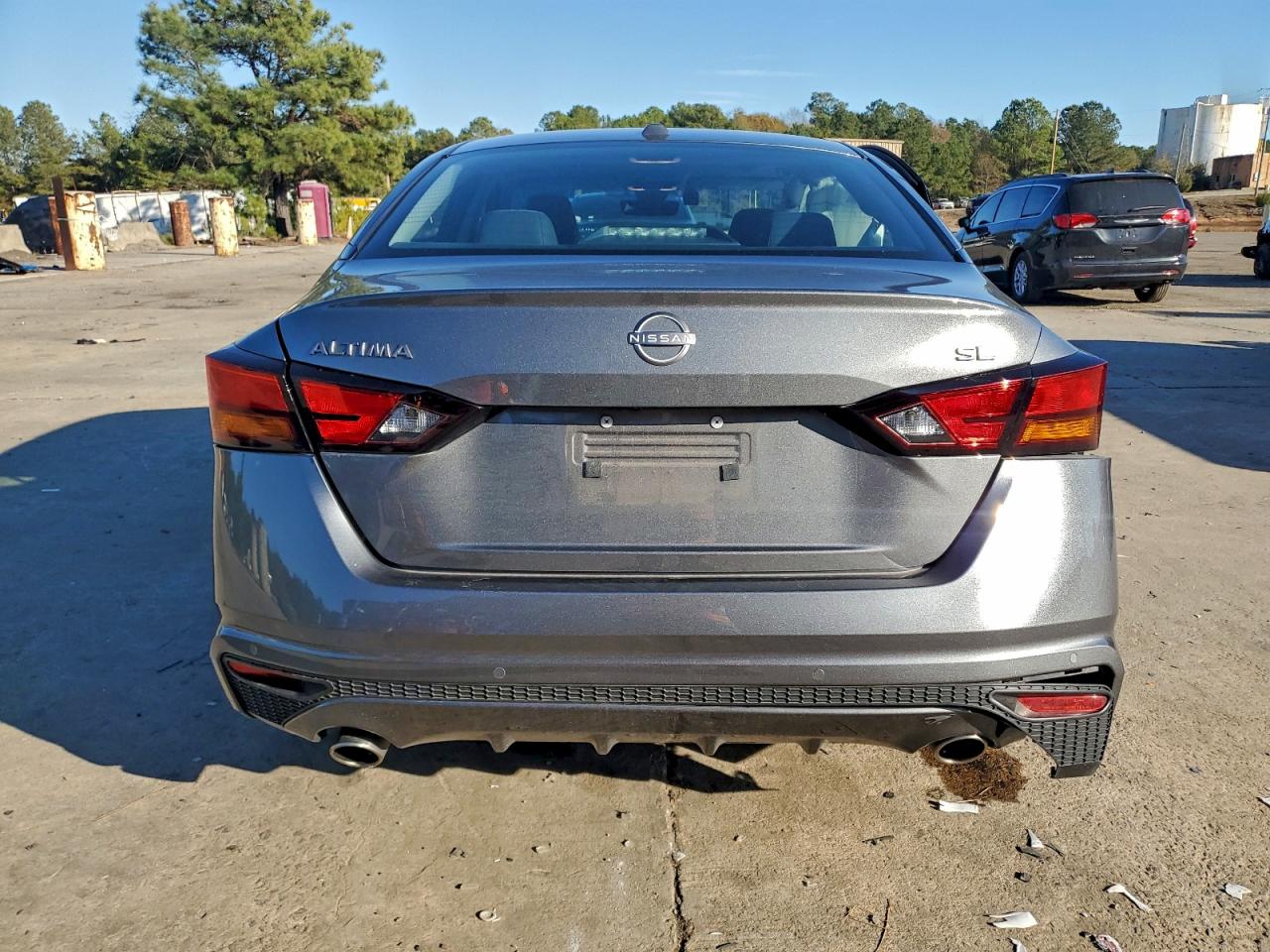 2025 NISSAN ALTIMA SL photo 6