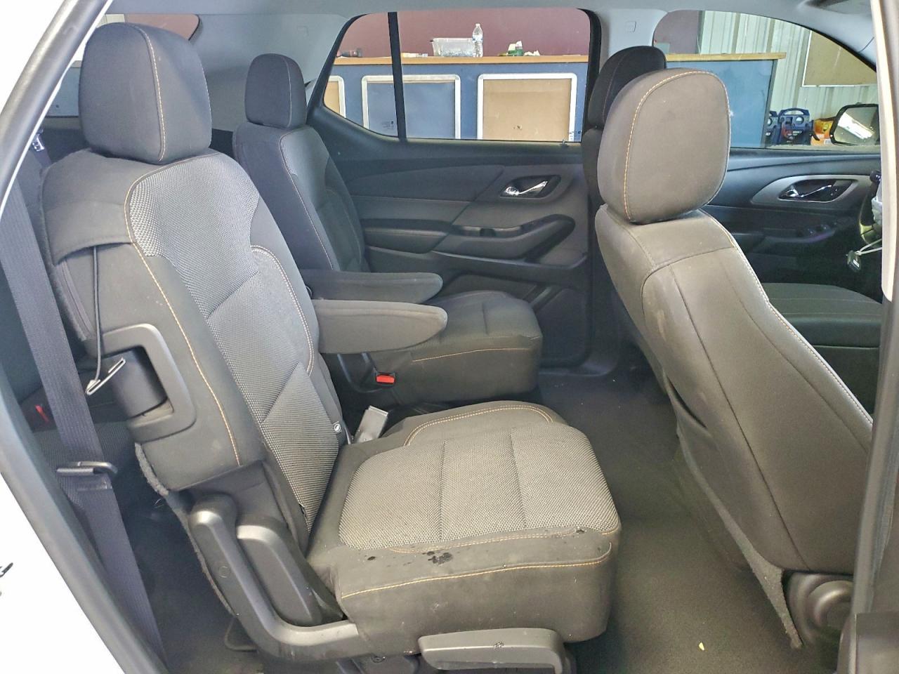 2019 CHEVROLET TRAVERSE LT photo 11
