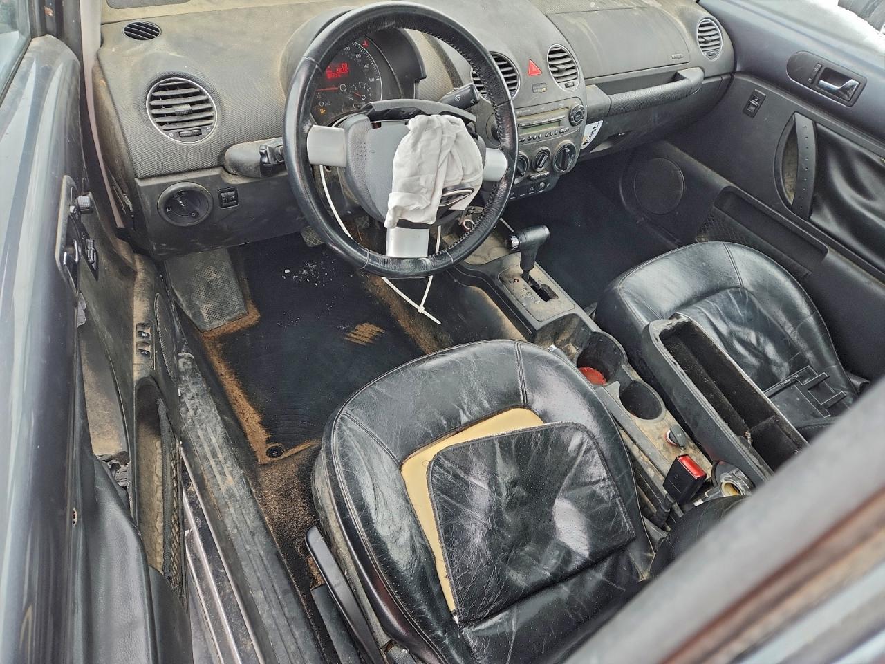 2006 VOLKSWAGEN NEW BEETLE 2.5L OPTION PACKAGE 2 photo 8