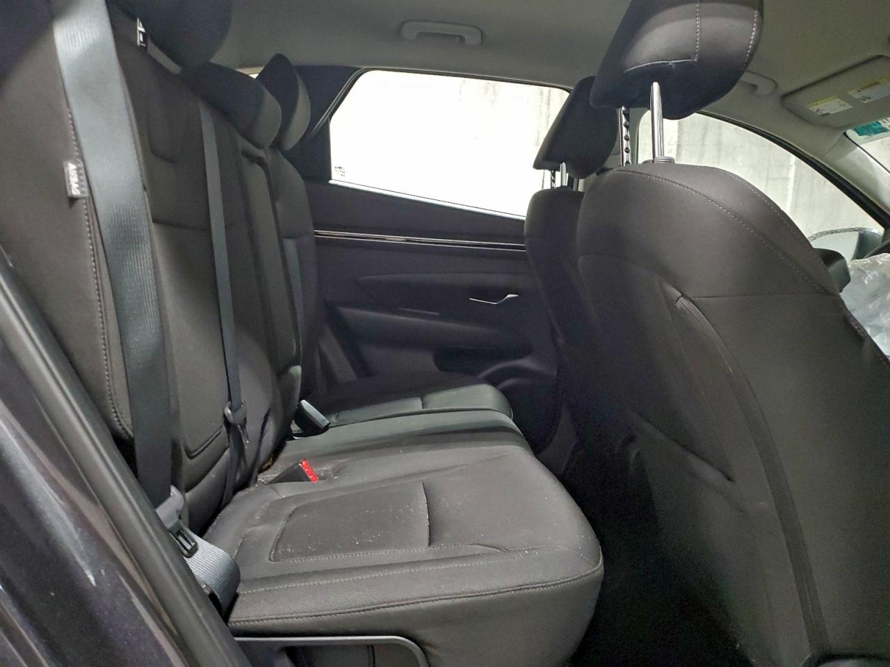 2024 HYUNDAI TUCSON SE photo 11
