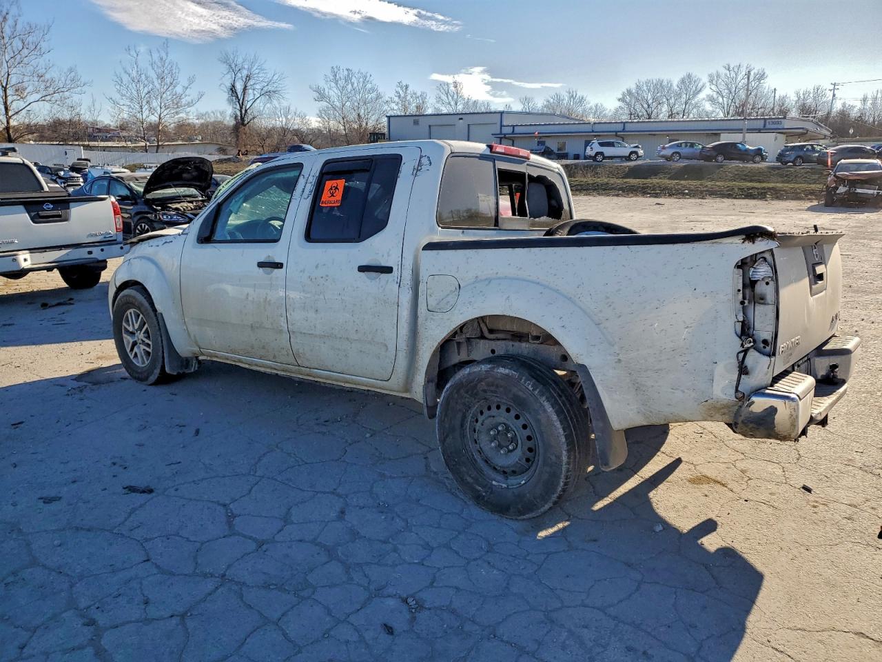 2019 NISSAN FRONTIER S photo 2