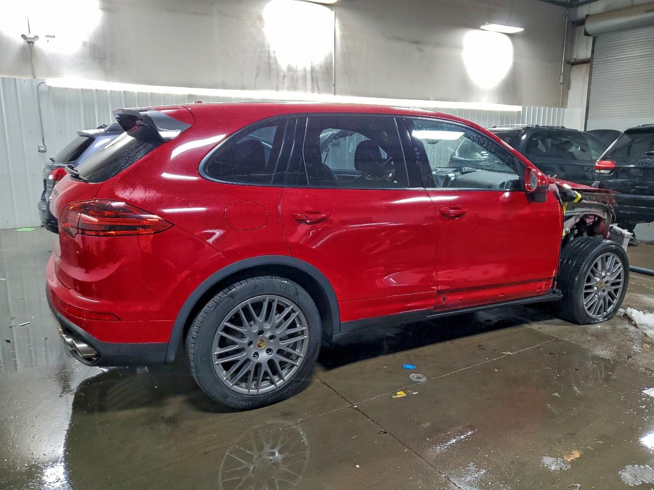 2018 PORSCHE CAYENNE S photo 7