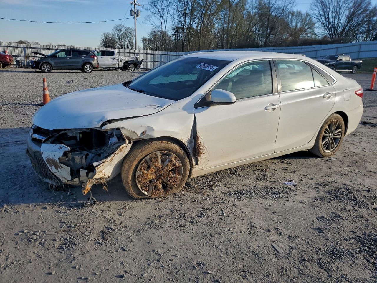 2015 TOYOTA CAMRY