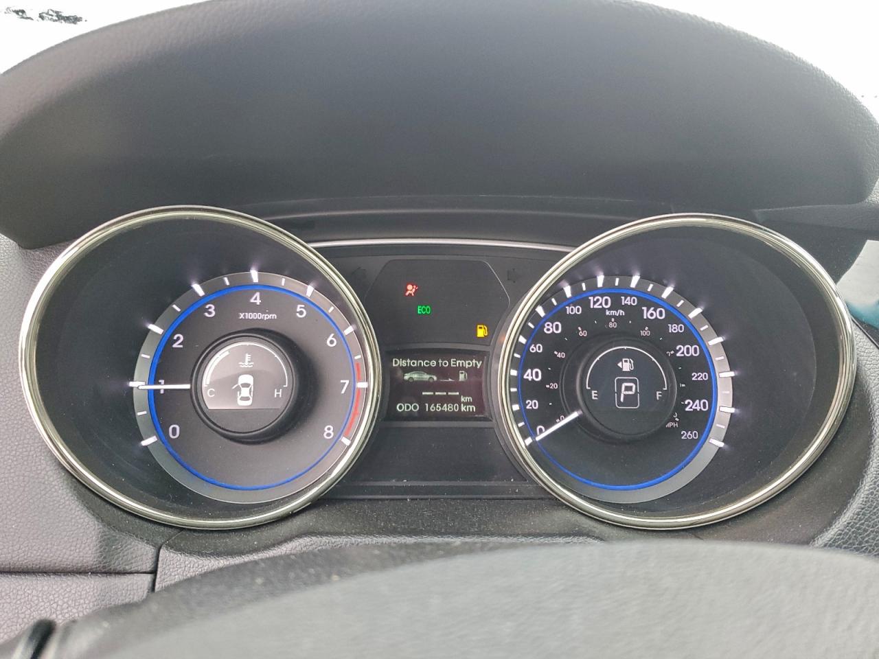 2013 HYUNDAI SONATA SE photo 9