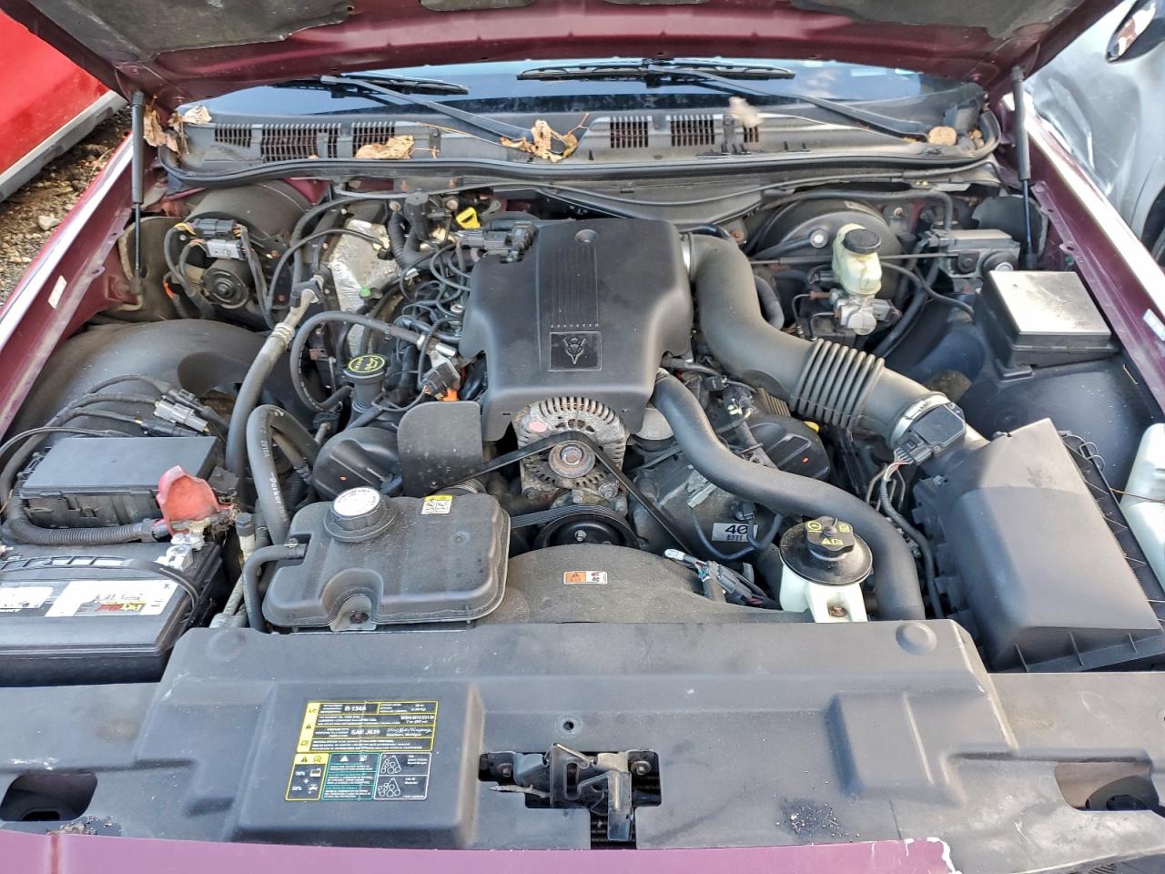 2004 FORD CROWN VICTORIA LX photo 11