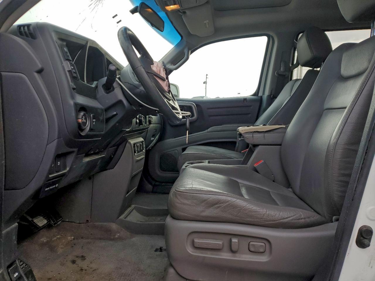 2011 HONDA RIDGELINE RTL photo 7