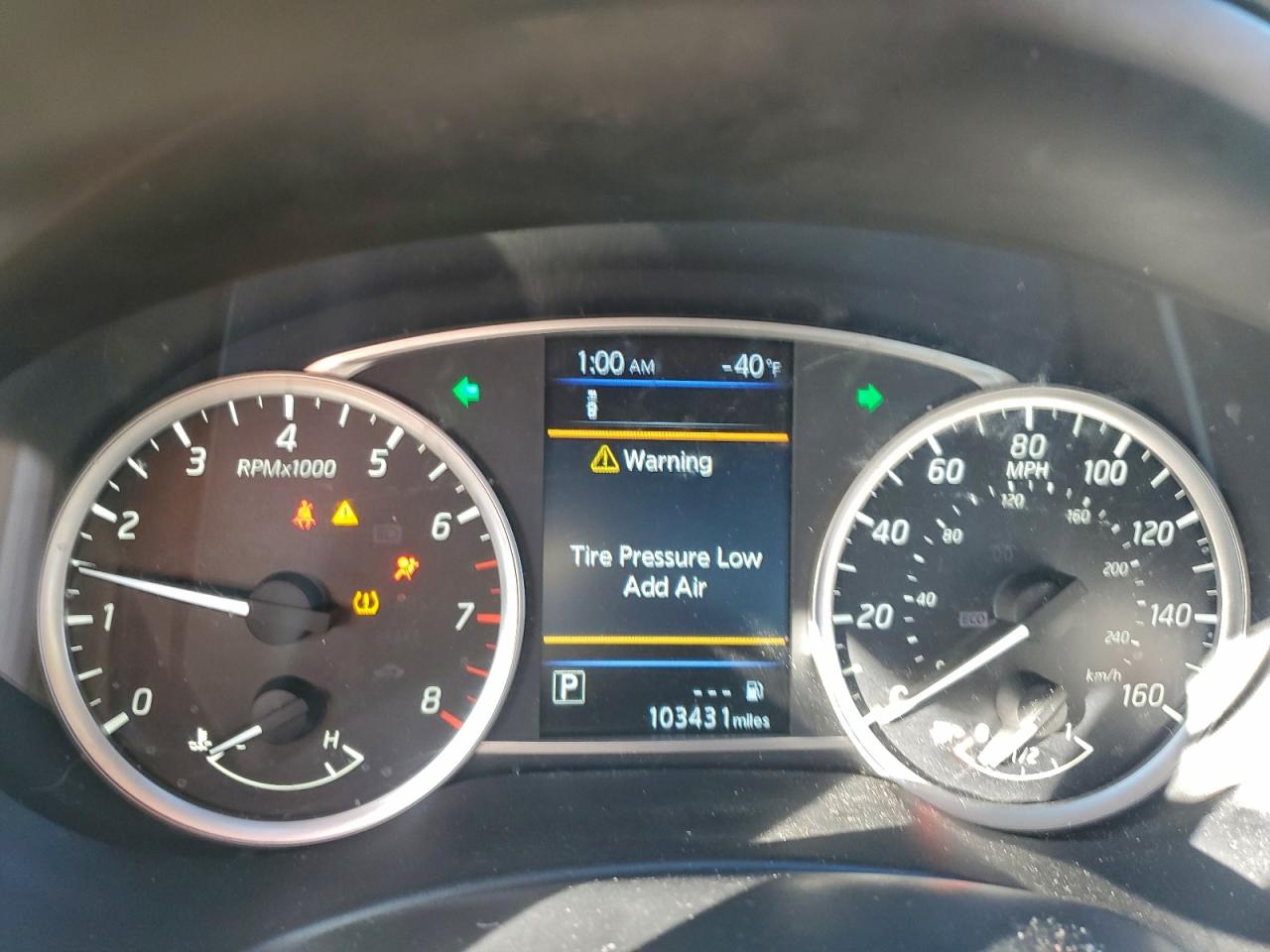 2019 NISSAN SENTRA S photo 9