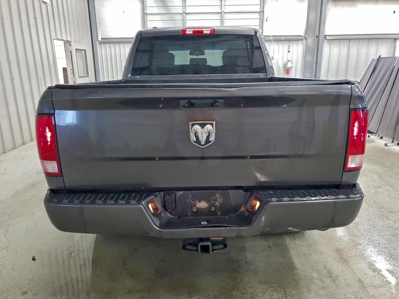 2016 RAM 1500 ST photo 6