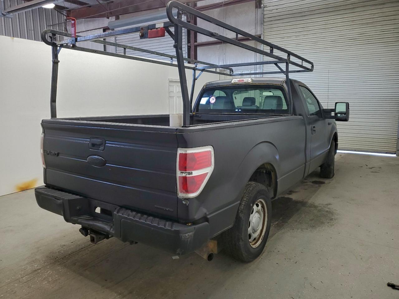 2011 FORD F150 photo 3