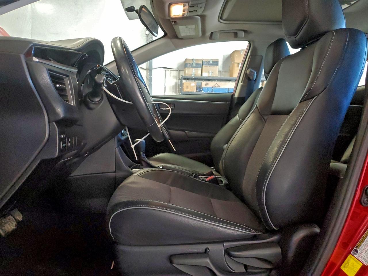2015 TOYOTA COROLLA L photo 7