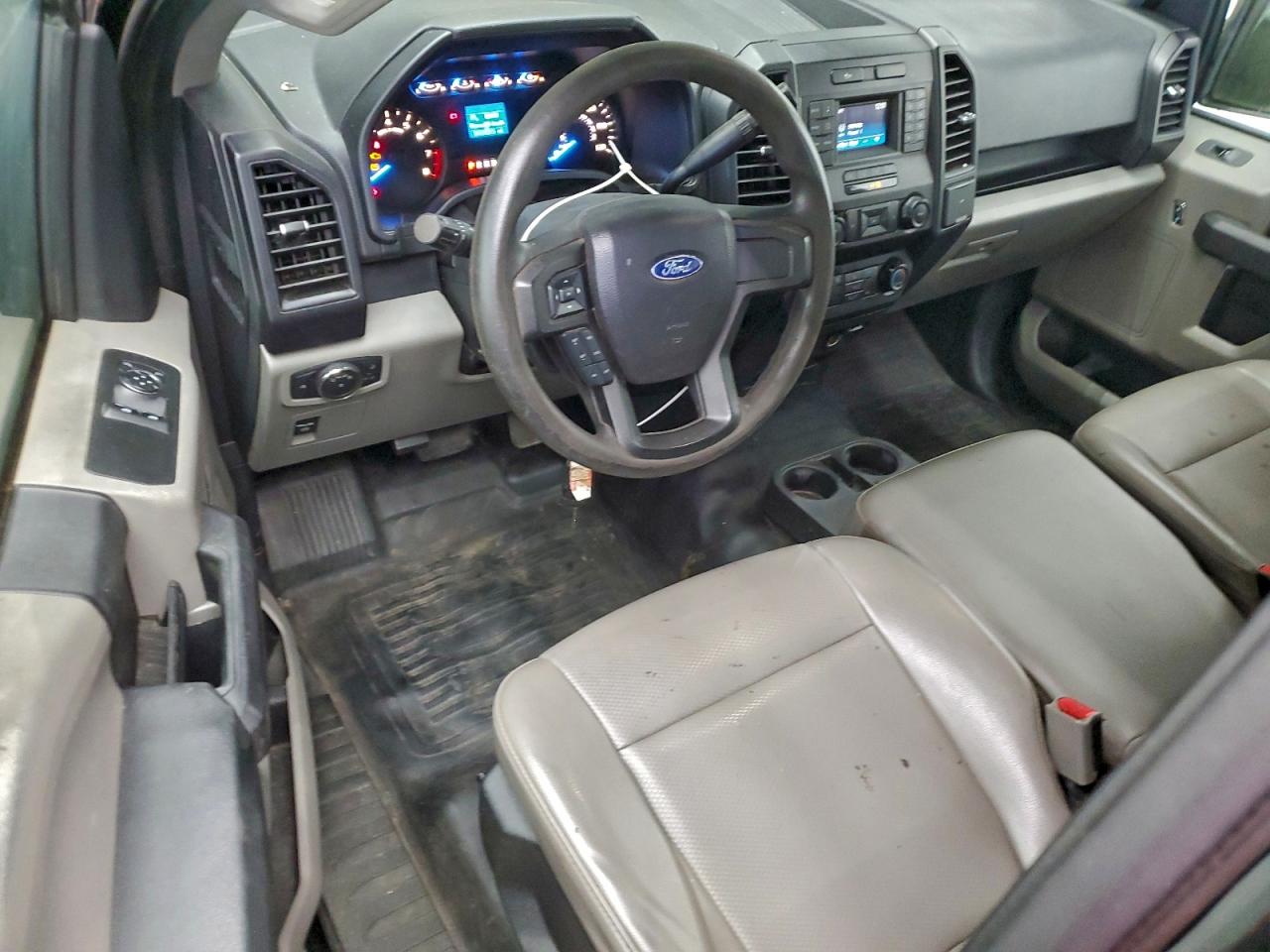 2017 FORD F150 photo 8