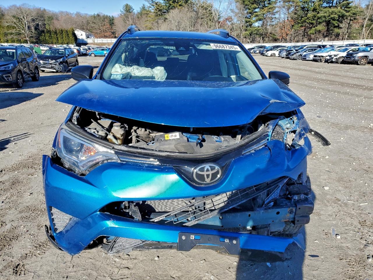 2017 TOYOTA RAV4 LE photo 5
