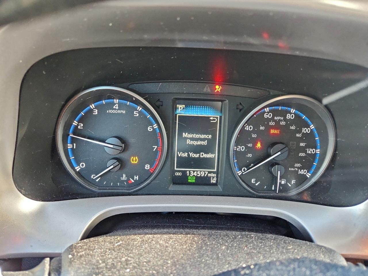 2017 TOYOTA RAV4 LE photo 9