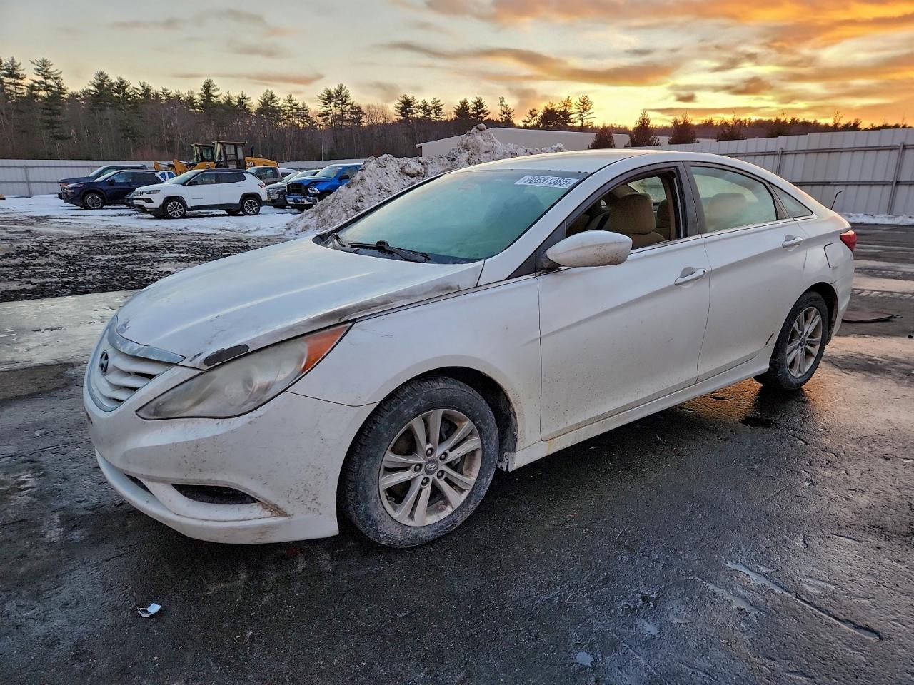 2011 HYUNDAI SONATA