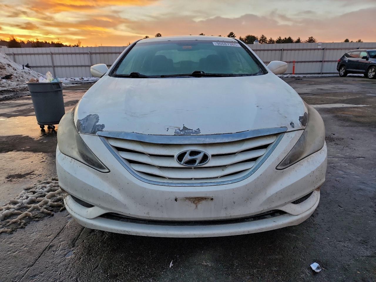 2011 HYUNDAI SONATA GLS photo 5