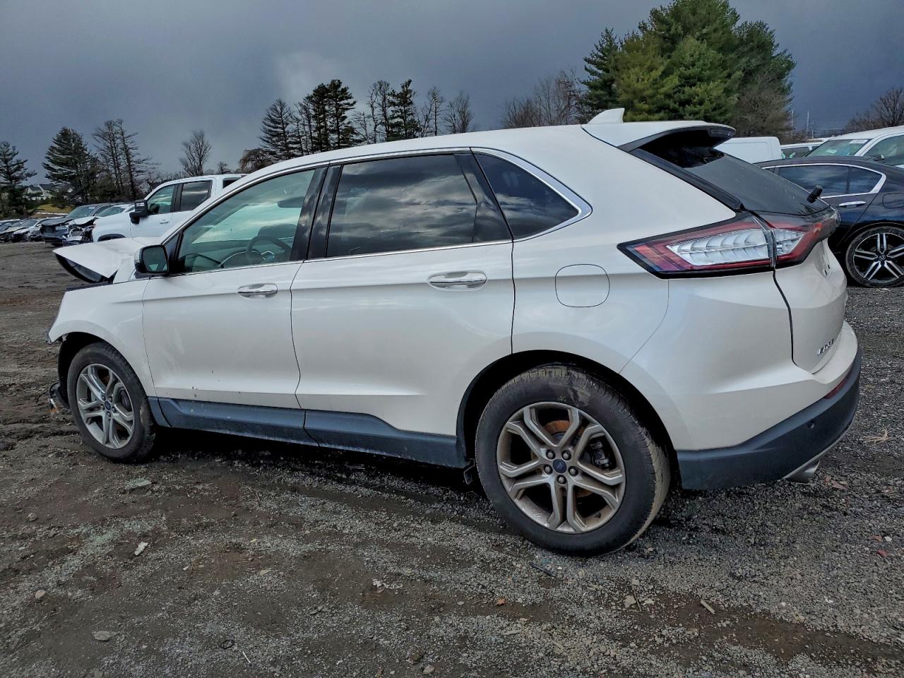2017 FORD EDGE TITANIUM photo 3