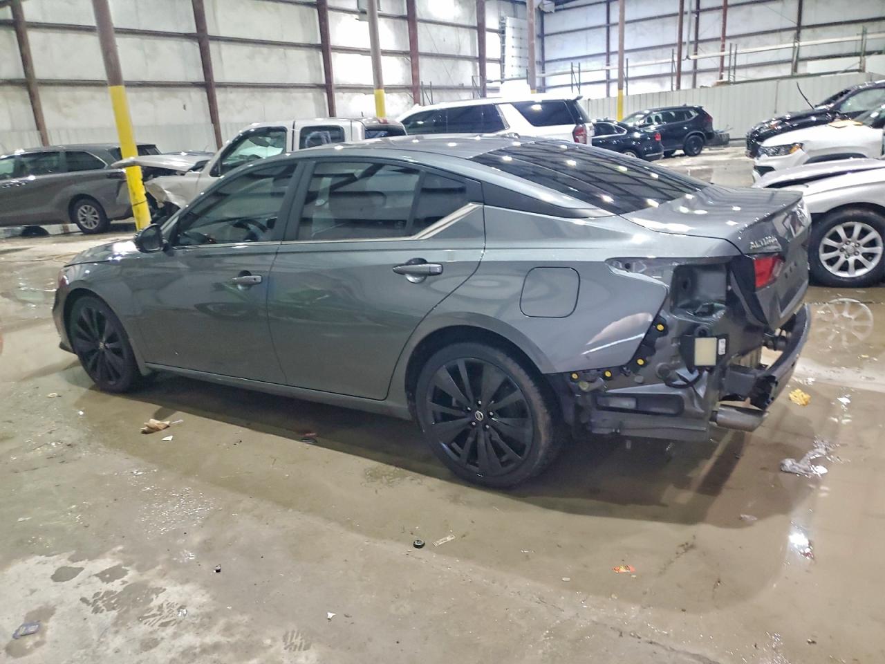 2019 NISSAN ALTIMA 2.5 SR photo 2