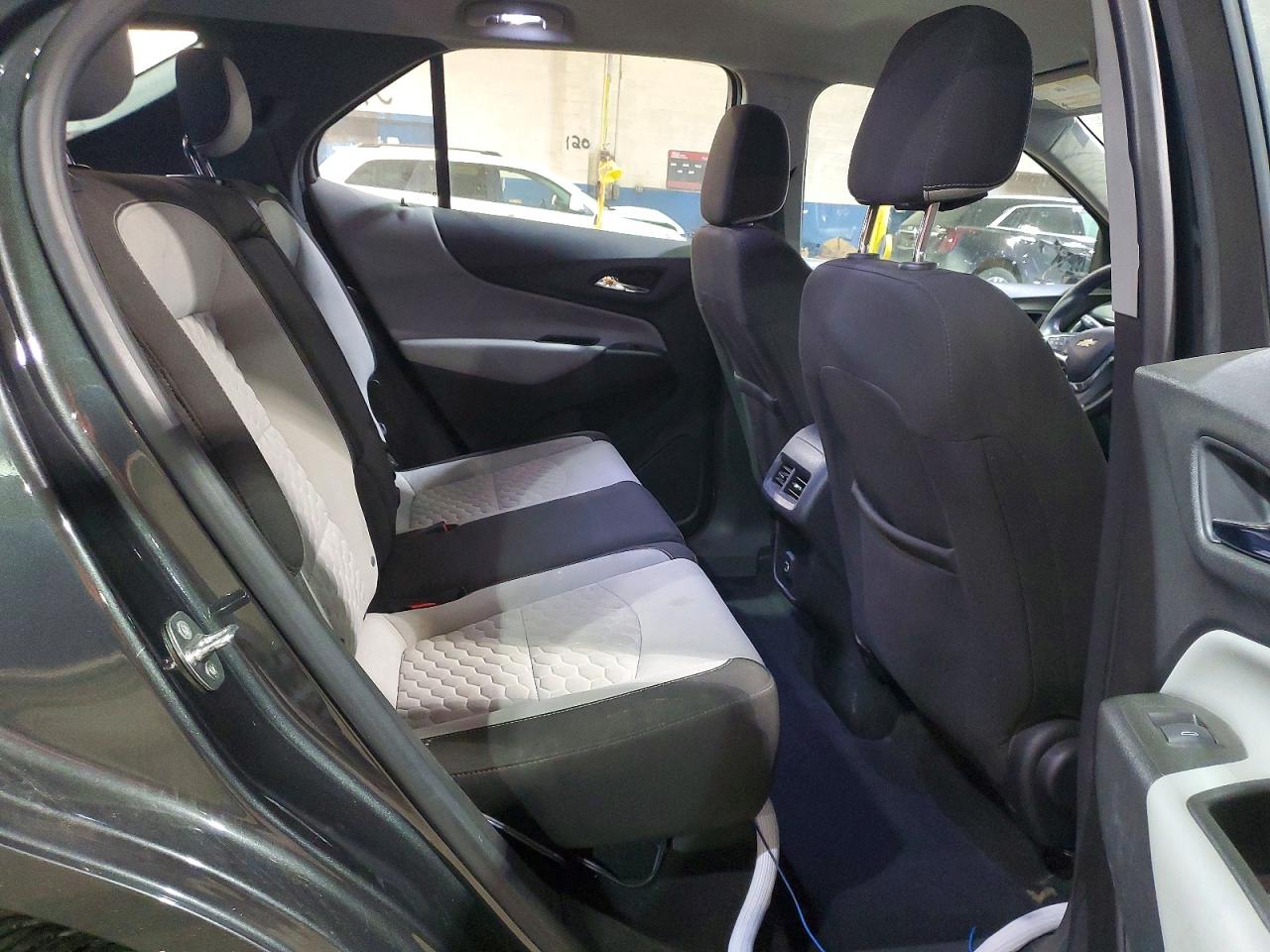 2020 CHEVROLET EQUINOX LS photo 21