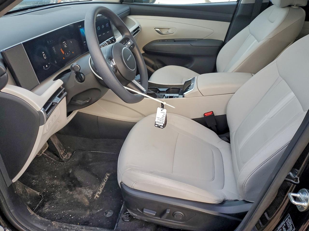 2025 HYUNDAI TUCSON SEL photo 7
