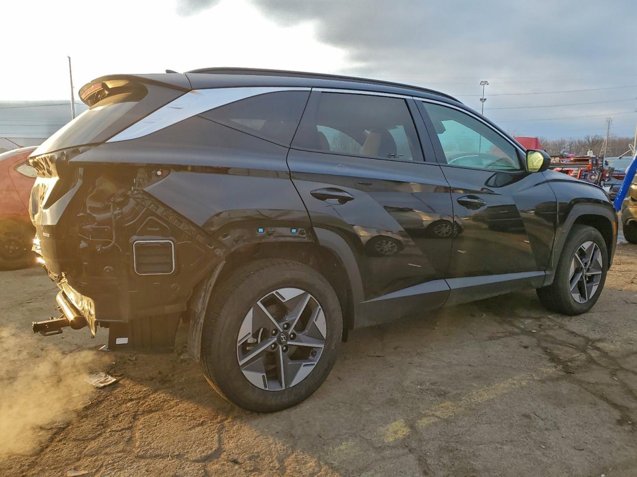 2025 HYUNDAI TUCSON SEL photo 3